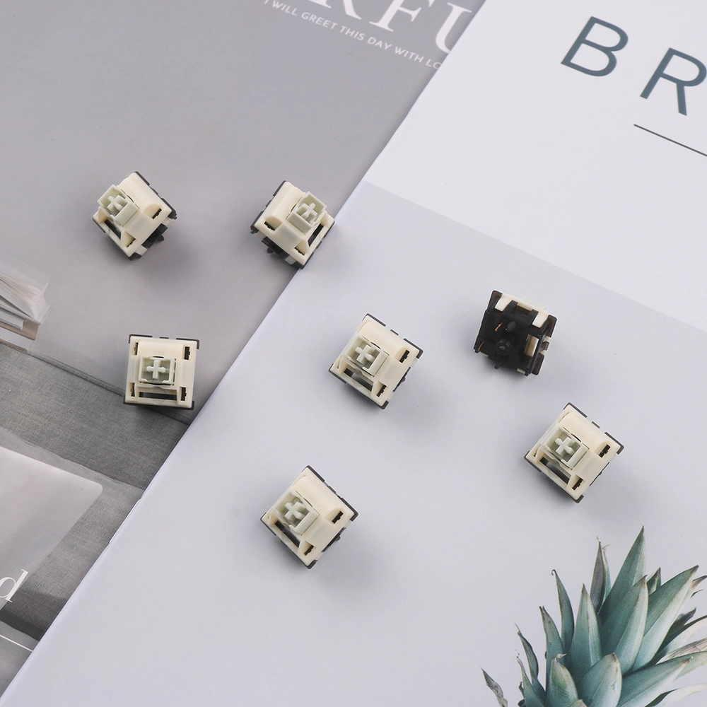Keygeek x XCJZ Sanglei Creamy Typing Linear Switches Keygeek x XCJZ Sanglei Switches come pre-lubed for consistent performance